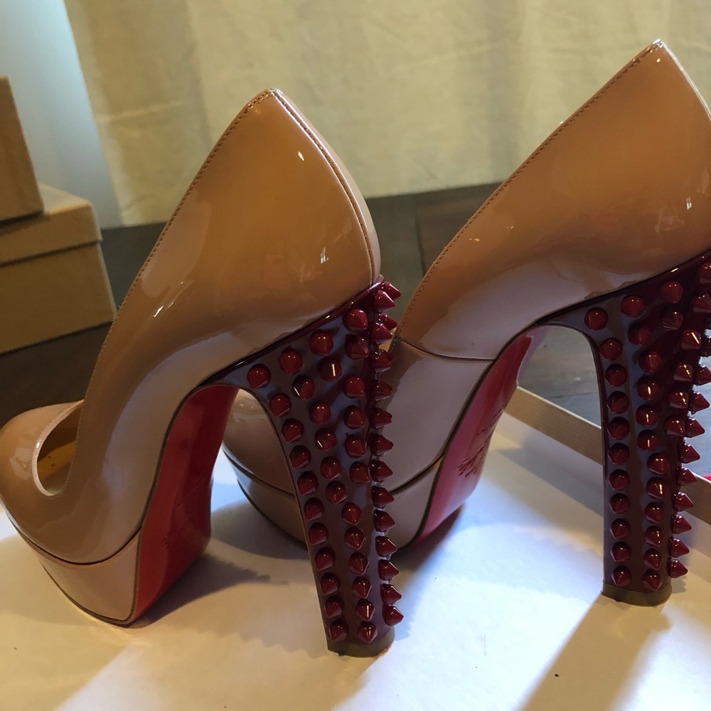 Christian Louboutin Taclou